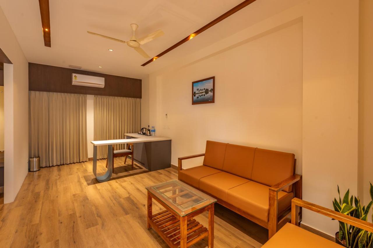 Hotel Stay Bella Kozhikode Calecute Exterior foto